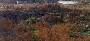 У Нерубайському знайшли нелегальне сміттєзвалище на 5 тис. кв. м