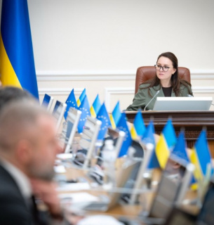 Уряд забезпечить 10 тисяч дітей з інвалідністю потужними зарядними станціями