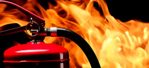 День рождения огнетушителя: история и эволюция защиты