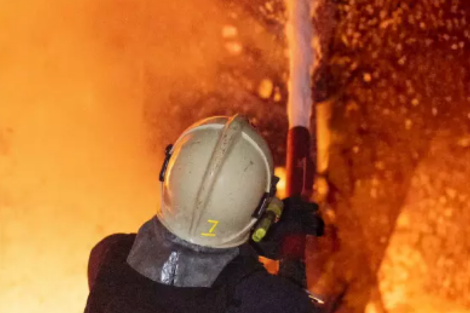 У Виноградові жінка постраждала під час пожежі сміття — ДСНС