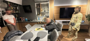 Мільйонні відкати та гнилі продукти для фронту: ДБР викрило масштабну схему на Дніпропетровщині