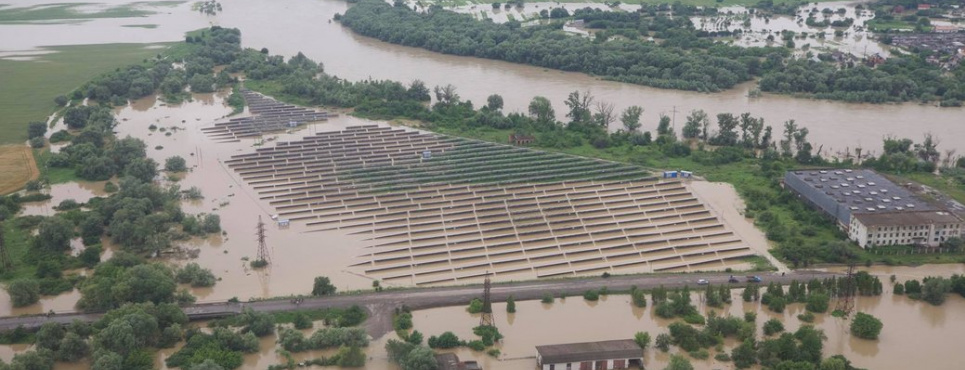 Повінь на Заході України у 2020 році. Фото: МВС