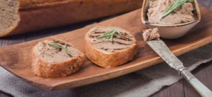 Паштет із квасолі: рецепт пісної закуски з в'яленими томатами