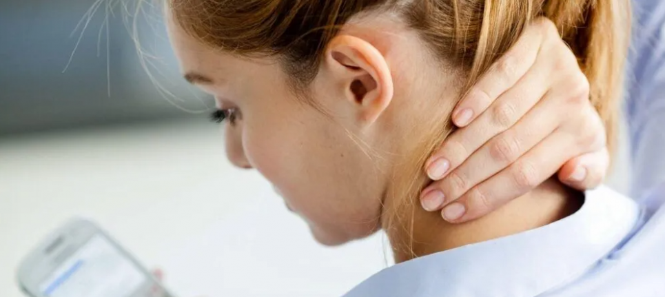 Синдром зап’ястного каналу та не тільки: як вижити в офісі та вберегтися від RSI у 2026-му