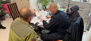 Крадіжка на 21 млн: ДБР затримало посадовця Міноборони за продаж 500 тонн пального. Фото: ДБР