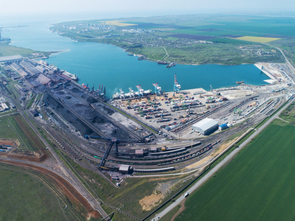 Продаж 100 га землі під портово-логістичний хаб біля порту Південний. Фото: InVenture