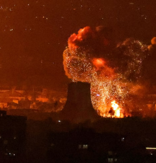 Удары по нефтебазам Тегерана