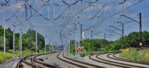 Скорость 250 км/ч на железной дороге