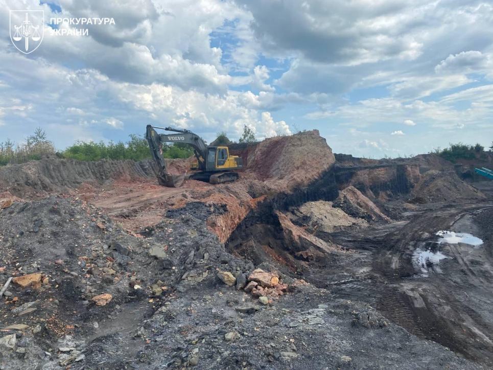 Львовская компания под видом научных исследований разграбляла угольное месторождение. Фото: Офис Генерального прокурора Украины