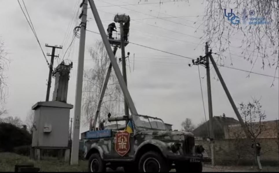 АТ "Черкасиобленерго" рятує гнізда лелек на електроопорах