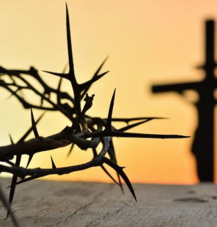 Тиша перед Великоднем: традиції та суворі обмеження Страстної п’ятниці