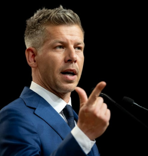 «Це не реванш, а правда»: лідер партії «Тиса» обіцяє реформувати угорські державні медіа