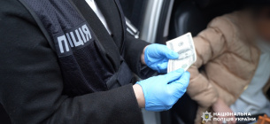 Хабар у лікарні Одеси: справу завідувачки психіатричного відділення передано до суду