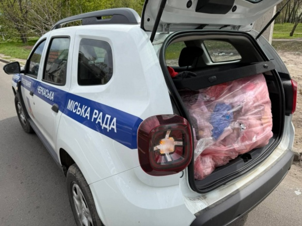 В Черкассах предпринимателю вернули его незаконный мусор