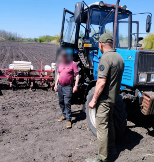 Незаконне розорювання земель на Миколаївщині
