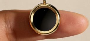 Стартап The90 выпустил умное украшение The Gem для мониторинга солнца