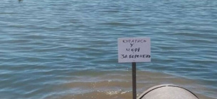 Обрушение коллектора в Одессе: море окрасилось в коричневый цвет