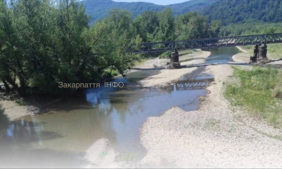 На Закарпатті майже пересохло русло річки Ріка
