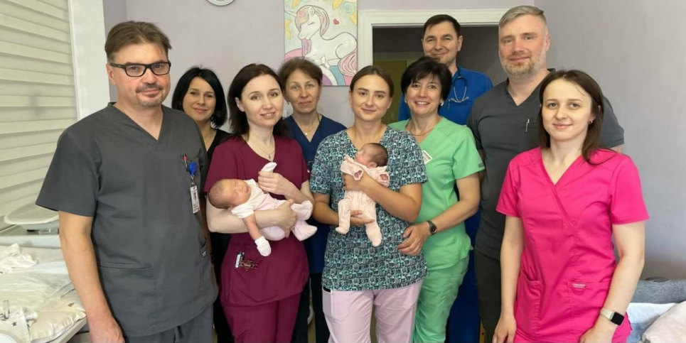 Лікарі врятували передчасно народжену дівчинку
