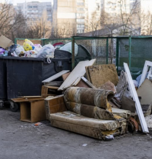У Черкасах створять окрему систему для вивезення великогабаритного сміття