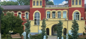 Мільйони для «новобранця»: Одеська лікарня № 11 замовила імплантів на 7 млн грн у ФОП з місячним досвідом