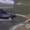 Водій позашляховика заїхав у високогірне озеро Герешаска та опинився під судом