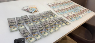 ГБР разоблачило руководителя Госпродпотребслужбы в продаже удостоверений