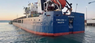 Екологічна та безпекова загроза в Чорному морі: біля берегів Болгарії через атаки дронів затонув сухогруз, є зниклі безвісти
