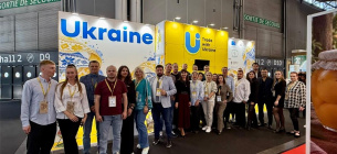 Українські виробники харчових продуктів та вина презентують продукцію на SIAL Paris 2026