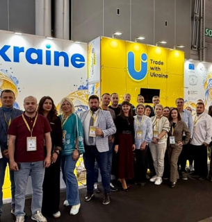 Українські виробники харчових продуктів та вина презентують продукцію на SIAL Paris 2026