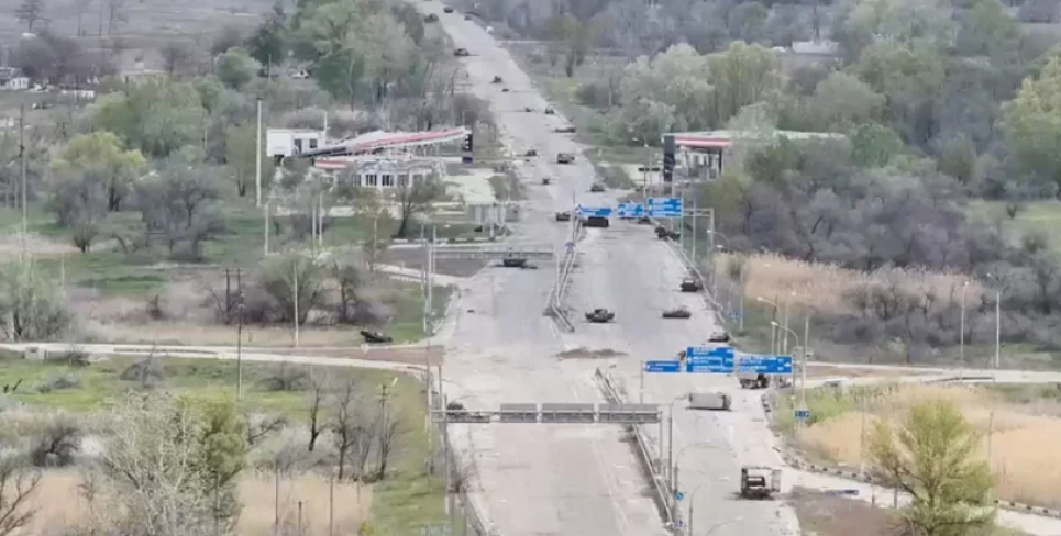 Гуманітарна місія в Олешках: розмінування маршрутів та режим тиші